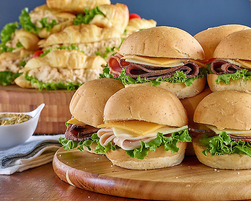 Day by Day Catering | 9526 155 St NW, Edmonton, AB T5P 2K4, Canada | Phone: (587) 594-8808