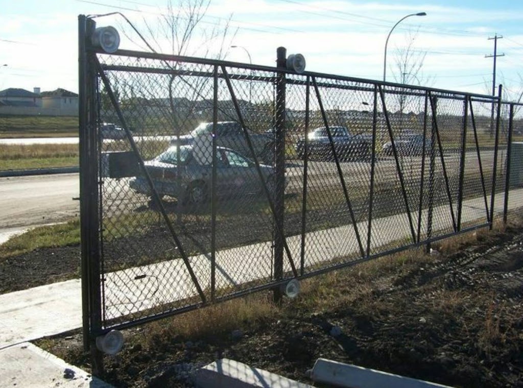 Elite Fencing Systems Ltd | 11305 201 St NW, Edmonton, AB T5S 0G3, Canada | Phone: (825) 202-0224