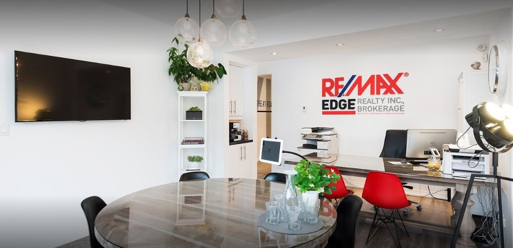 Plumb Realty Group | 2977 Lake Shore Blvd W Suite L, Etobicoke, ON M8V 1J8, Canada | Phone: (416) 201-0200