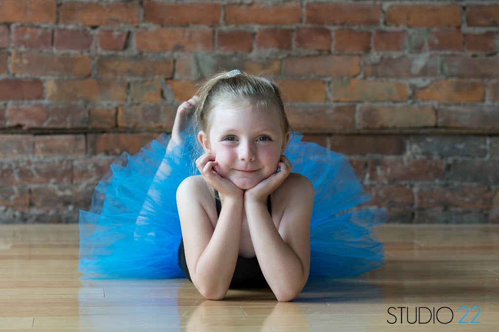 Studio 22 Dance Company | 456 Gray Rd, Hamilton, ON L8E 2Z4, Canada | Phone: (905) 741-9360