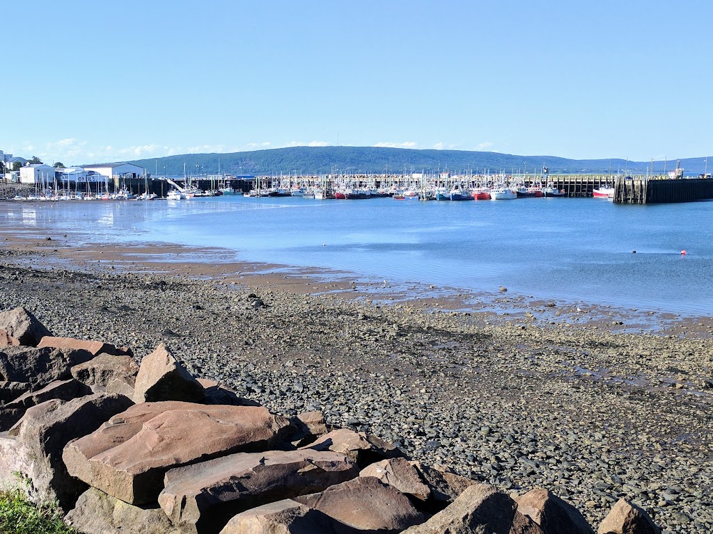 Breakers Bed & Breakfast | Digby, NS B0V 1A0, Canada | Phone: (902) 245-6416