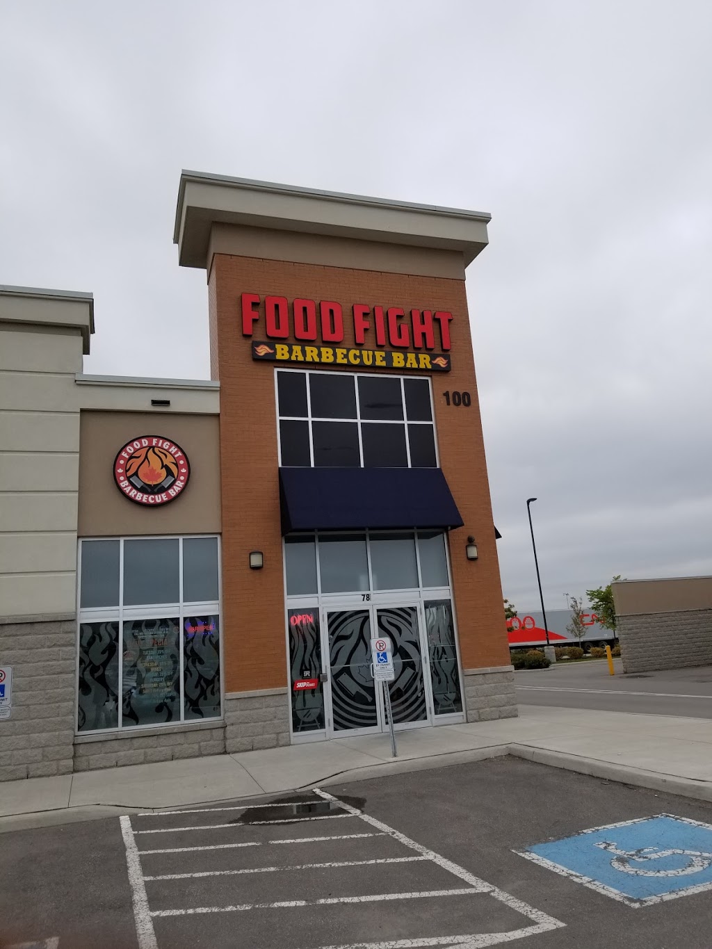 Food Fight BBQ Smokehouse | 100 Maritime Ontario Blvd, Brampton, ON L8S 0E7, Canada | Phone: (905) 799-5959
