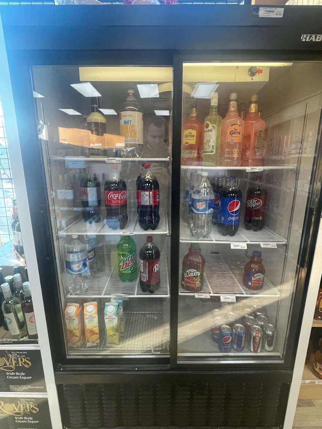 Liquor4U | 619 Cameron Heights Dr NW, Edmonton, AB T6M 0L9, Canada | Phone: (780) 341-3255