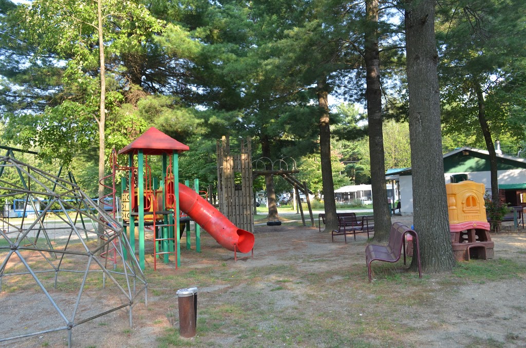 Club Naturiste Loisirs Air Soleil Inc | 238 Chemin Allard, LAvenir, QC J0C 1B0, Canada | Phone: (819) 394-2556