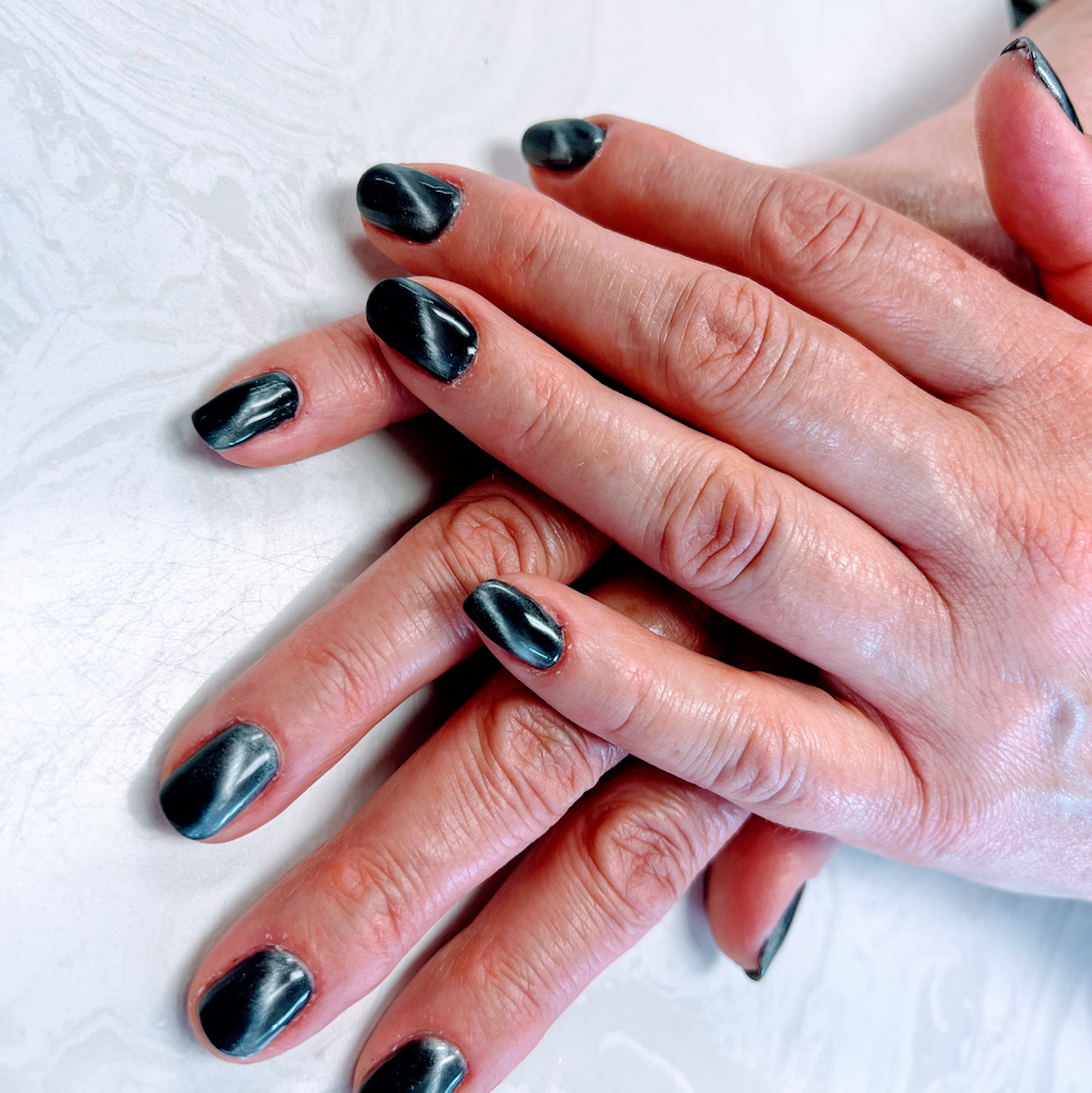 Touch Beauty Nails & Spa | 5012 16 Ave NW Unit 3b, Calgary, AB T3B 0N3, Canada | Phone: (587) 703-2007