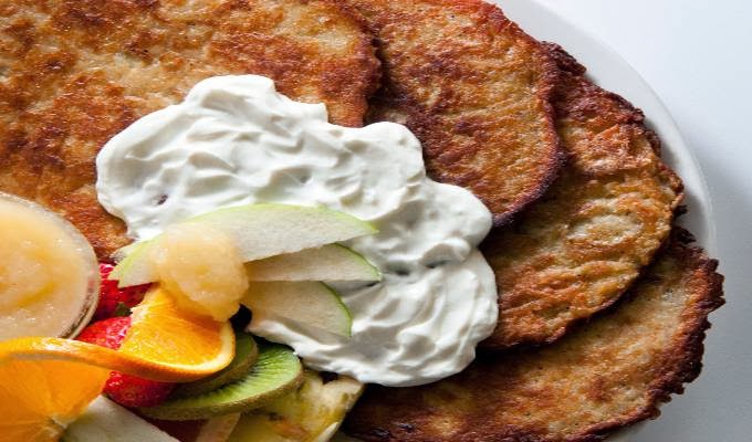 The Village Restaurant | 2518 Estevan Ave, Victoria, BC V8R 2S7, Canada | Phone: (250) 592-8311