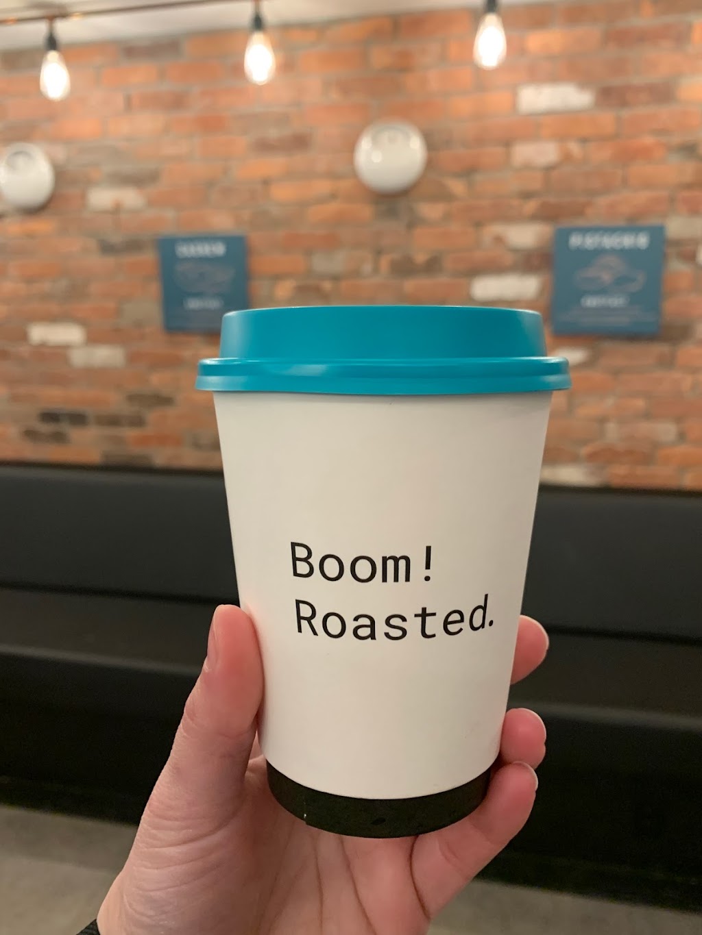 The Roasted Nut | 768 Queen St W, Toronto, ON M6J 1E9, Canada | Phone: (416) 546-1935