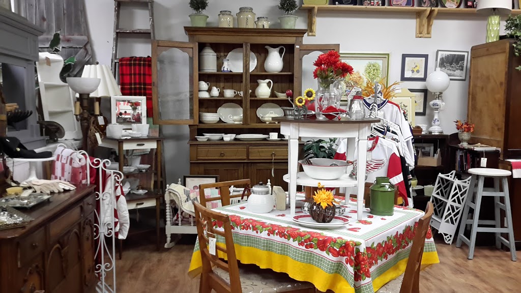 The Pickers Emporium | 4228 Petrolia Line, Petrolia, ON N0N 1R0, Canada | Phone: (519) 882-1310