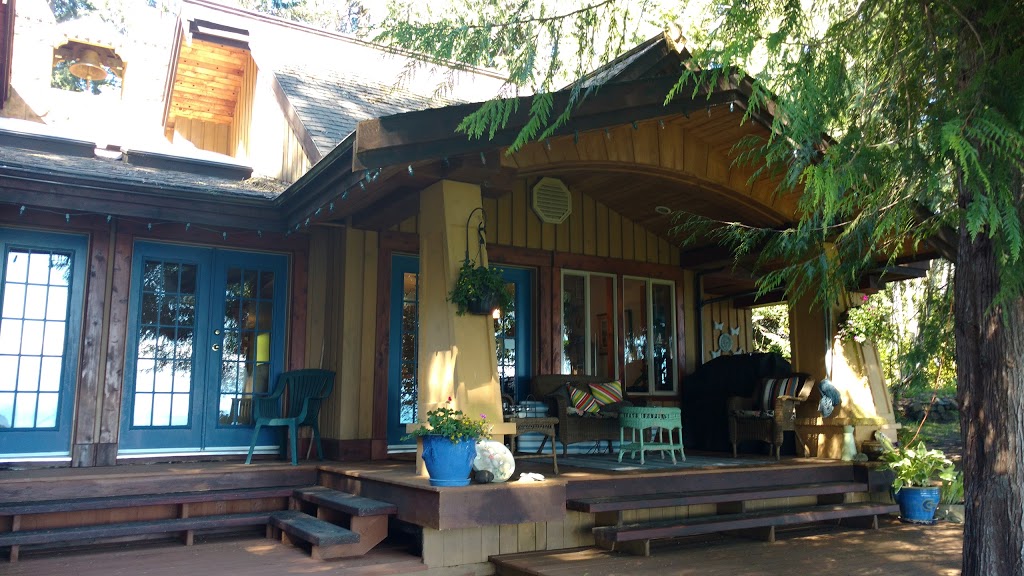 Orveas Bay Resort | Shirley, BC V9Z 1G4, Canada | Phone: (250) 646-2304