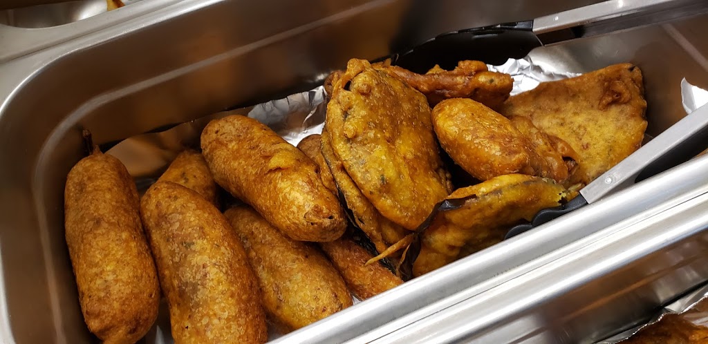 Curry Delight | 125 Park Ave, Mount Pearl, NL A1N 1J8, Canada | Phone: (709) 745-2448