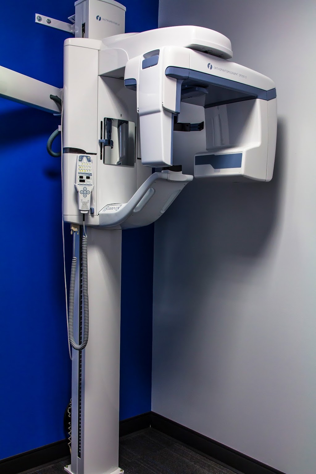 Louis Dorval Orthodontiste | 810 Route Jean-Gauvin, Québec, QC G1X 0B6, Canada | Phone: (418) 877-8770