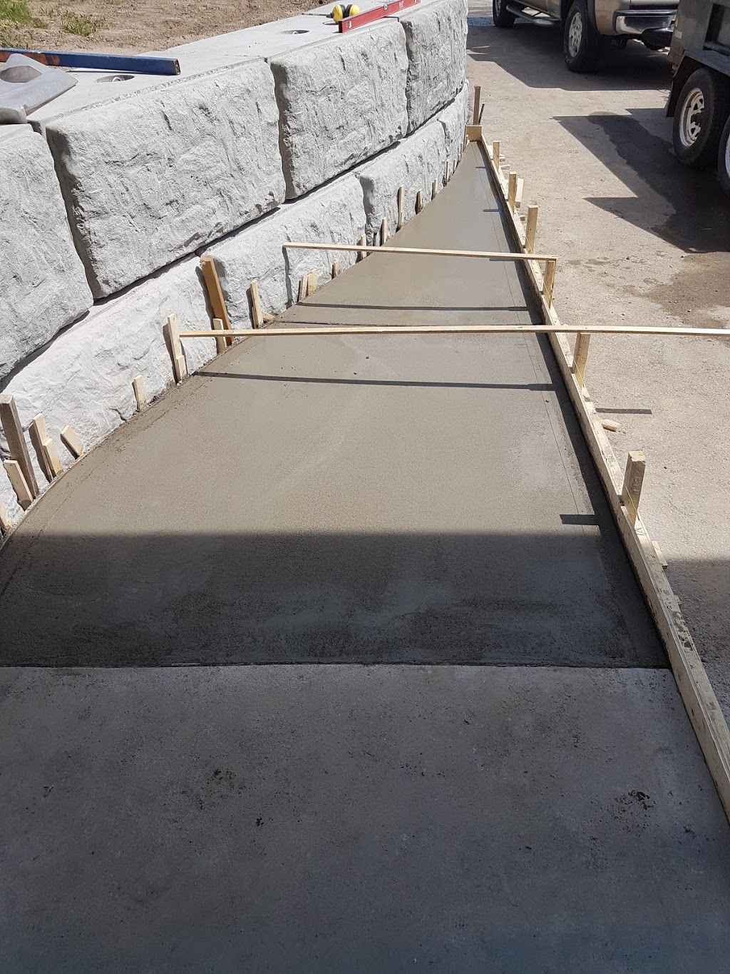 De Jonge - Baier Conctracting Inc. | 17 Macville Ave, Kitchener, ON N2K 1T2, Canada | Phone: (519) 500-0840