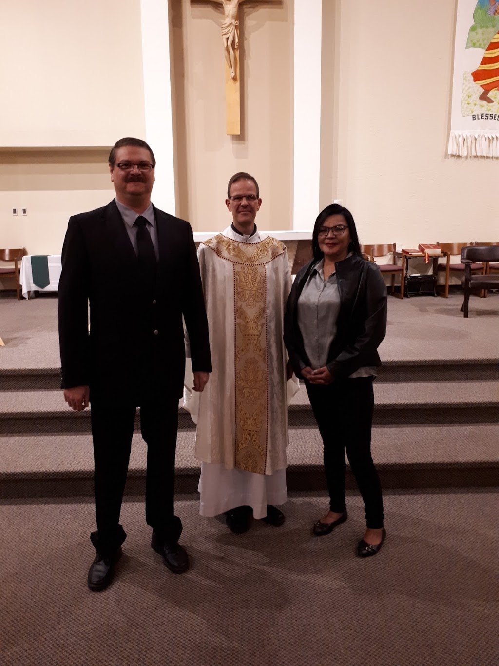 Holy Trinity Parish | 5020 Sherwood Dr, Regina, SK S4R 4C2, Canada | Phone: (306) 543-3838