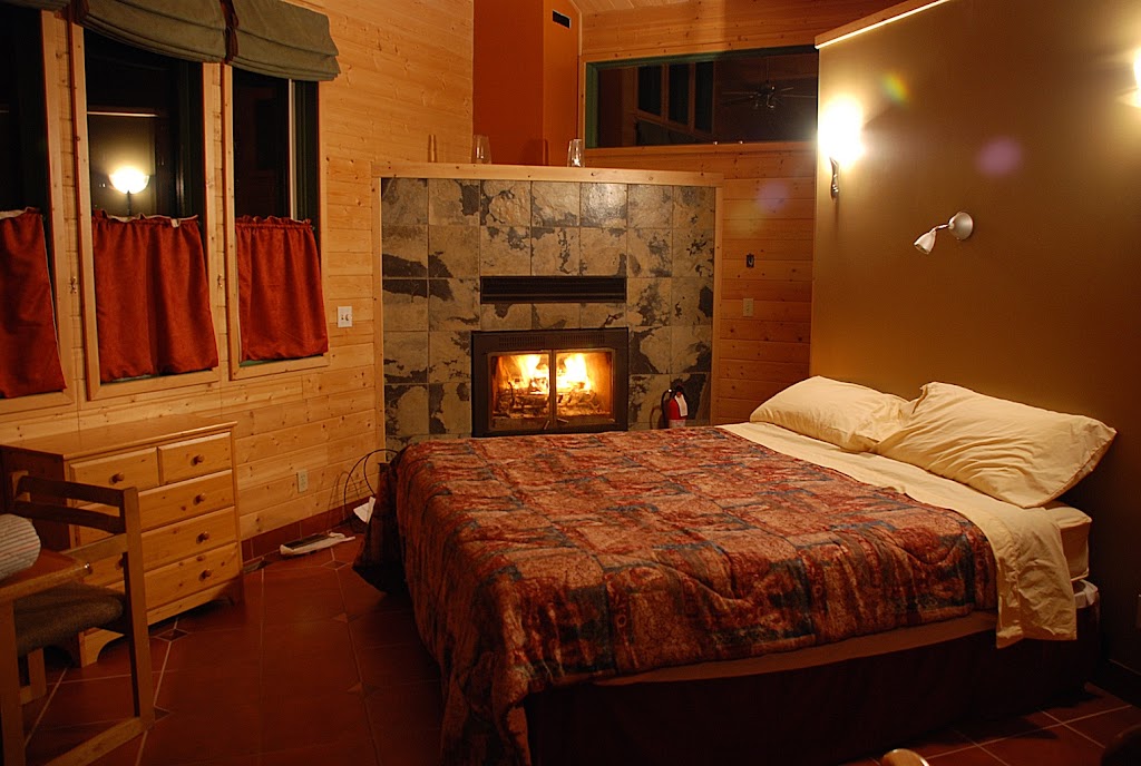 A Room With A View | 711 700 Larch Pl, Canmore, AB T1W 1S2, Canada | Phone: (403) 678-6624