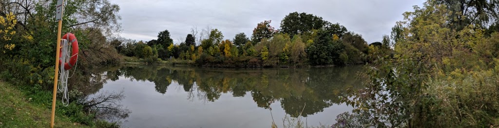 Barrhill Pond | 601 Barrhill Rd, Vaughan, ON L6A 1M8, Canada