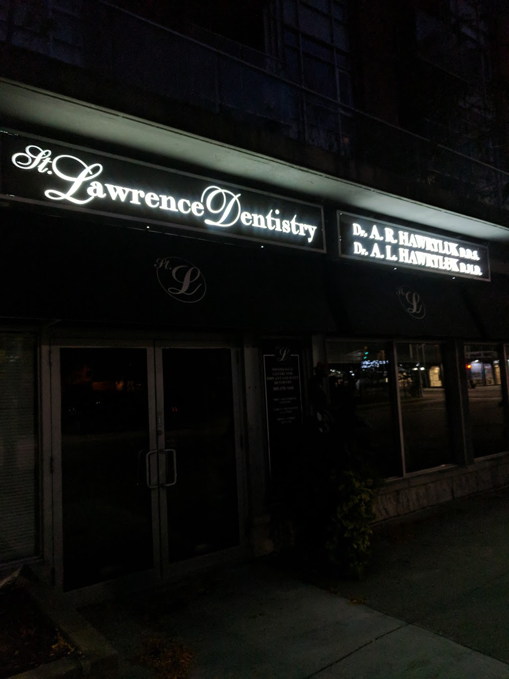 St. Lawrence Dentistry | 80 Port St E, Mississauga, ON L5G 4V6, Canada | Phone: (905) 278-1649