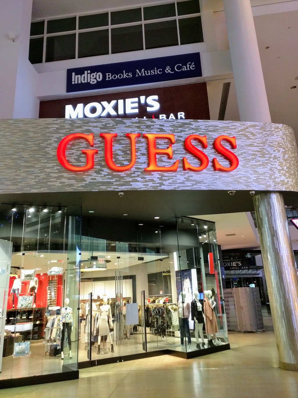GUESS | 1 Yorkdale Rd Space 28C, North York, ON M6A 3A1, Canada | Phone: (416) 916-4120