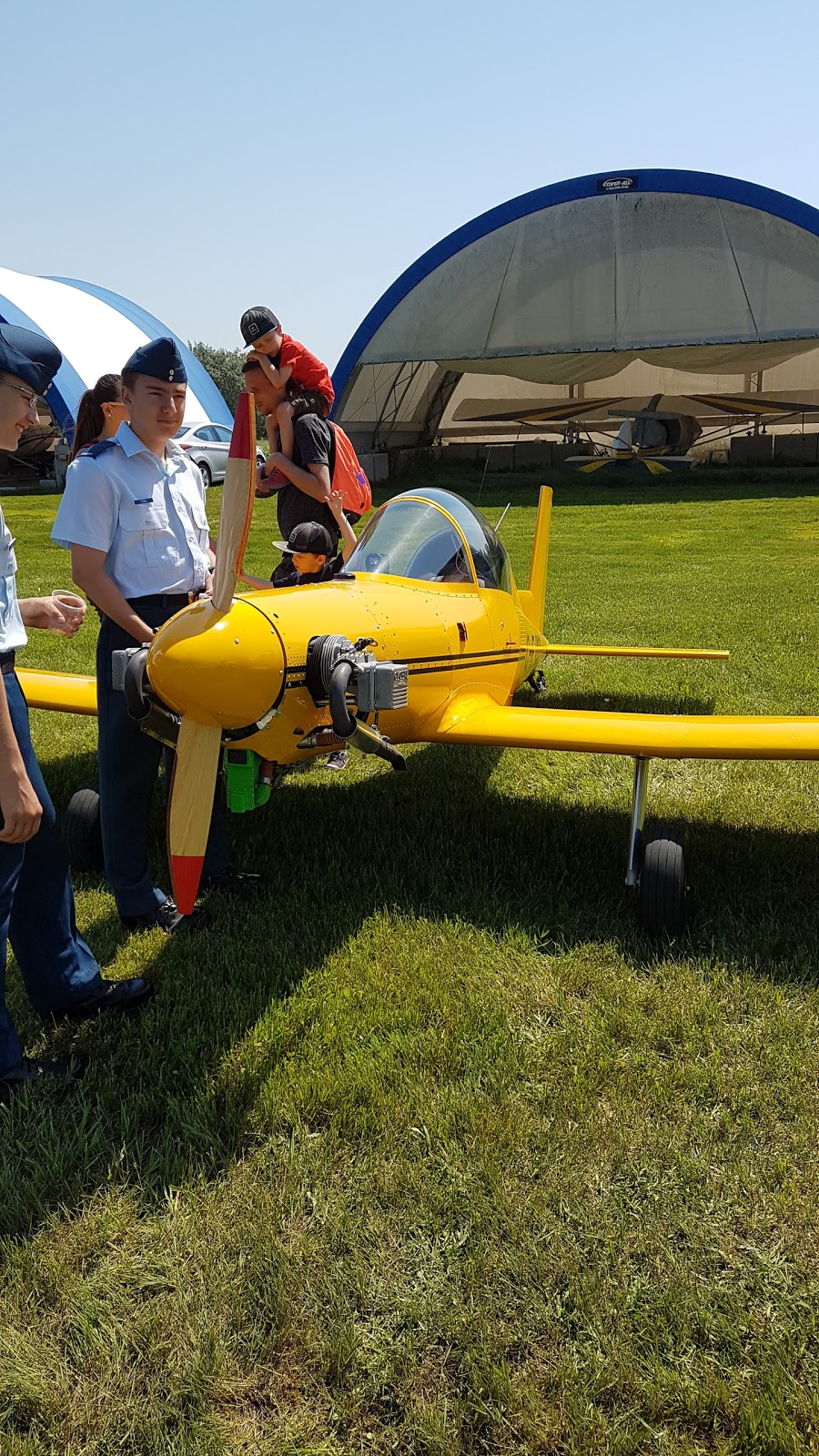 Cadet Escadron 686 Lachine | 5065 Rue Sherbrooke, Lachine, QC H8T 1H9, Canada | Phone: (514) 634-3888