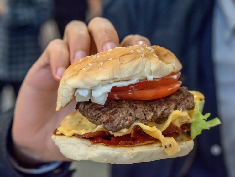 Five Guys | 1807 Stone Church Rd E, Stoney Creek, ON L8J 0B4, Canada | Phone: (905) 561-2223