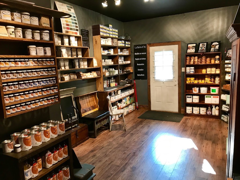 La Boite à Pin | 60 Chem. Napoléon, Mont-Tremblant, QC J8E 2G5, Canada | Phone: (450) 750-6337