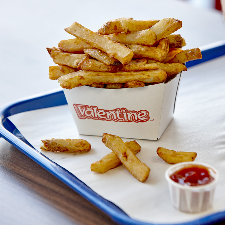 Valentine | 567 Rue Dufferin, Granby, QC J2H 0Y5, Canada | Phone: (450) 360-3840
