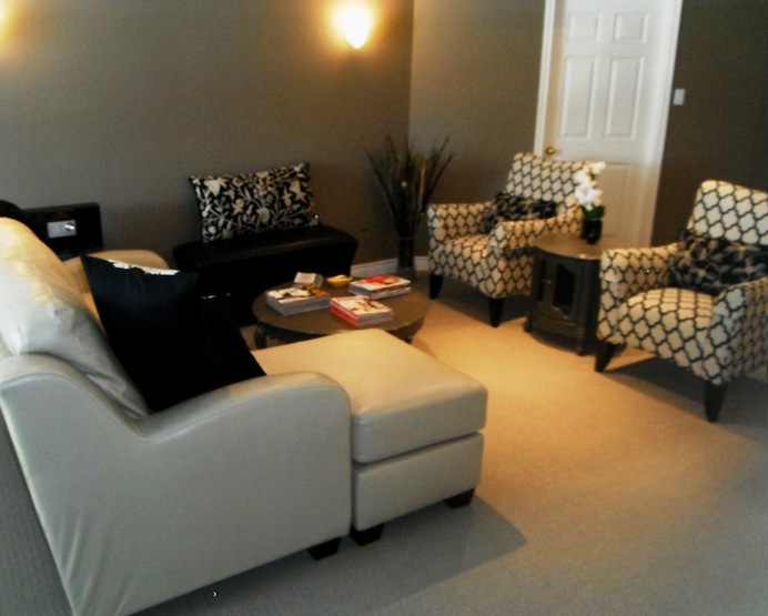 Suzannes Electrolysis | 766 Cranbrook Road, London, ON N6K 1W9, Canada | Phone: (519) 657-0489