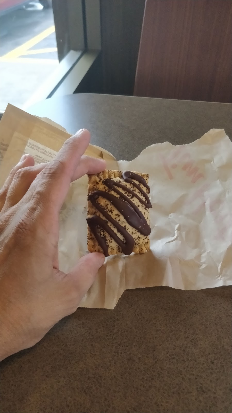 Tim Hortons | 4033 1 New St, Burlington, ON L7L 1S8, Canada | Phone: (905) 333-9688