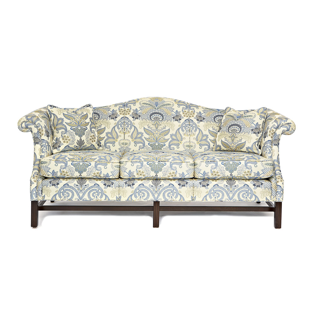 Markham Furniture Inc | 115 Ronald Ave, Toronto, ON M6B 3X4, Canada | Phone: (416) 640-0220