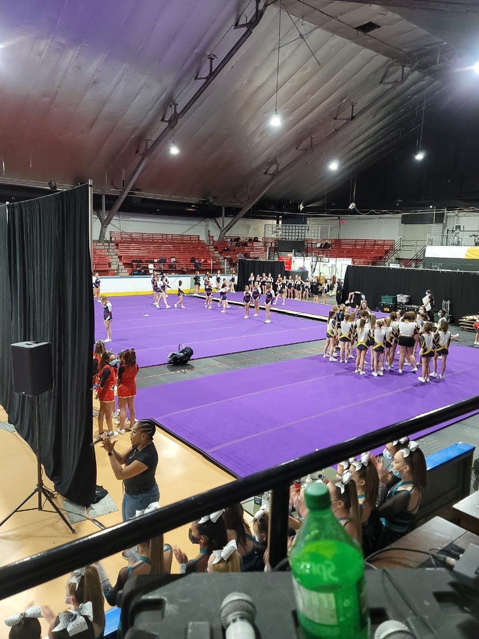 Melançon Arena | 451 Rue Melançon, Saint-Jérôme, QC J7Z 4K3, Canada | Phone: (450) 438-3546