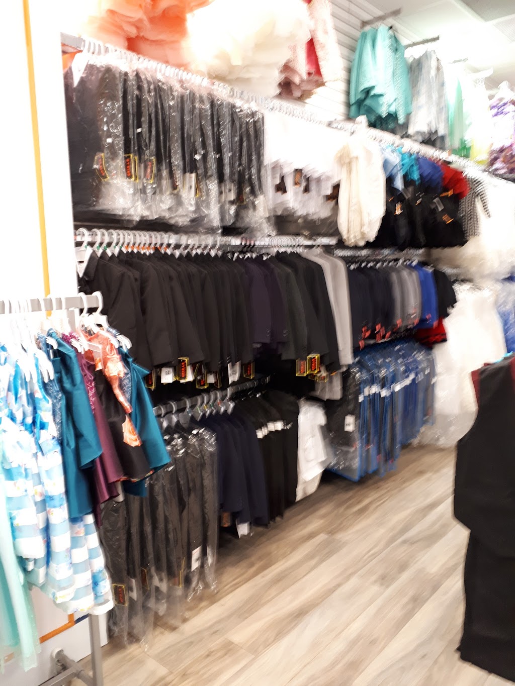 ELEGANT KIDS | clothing store | 419 King St W, Oshawa, ON L1J 2K5, Canada | 9057254211 OR +1 905-725-4211