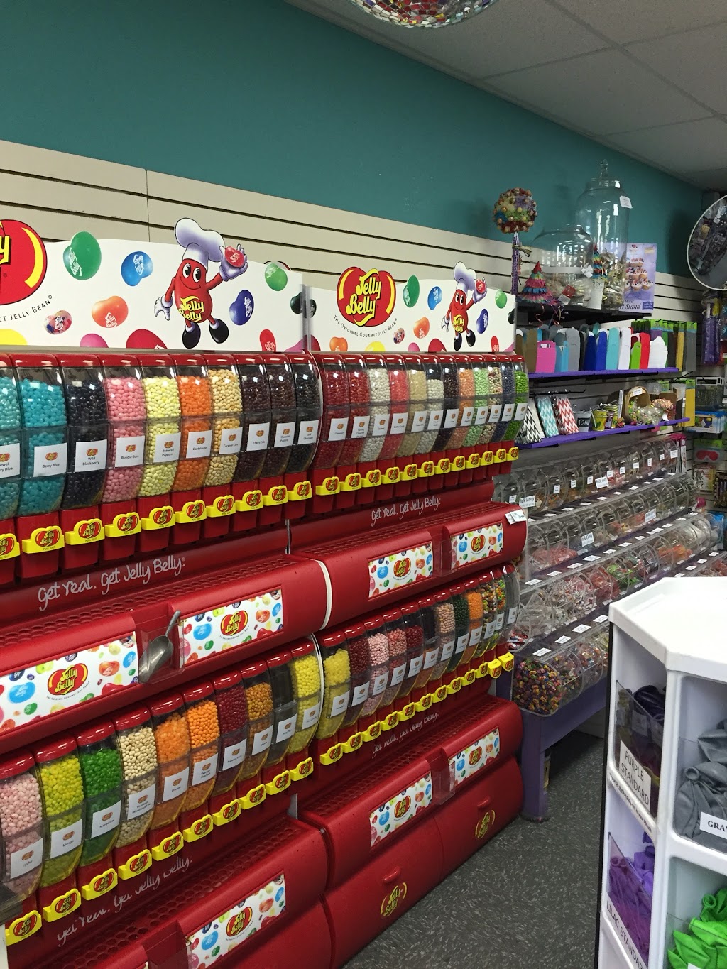 Party On! Party Supply Store | clothing store | 8590 200 St #2, Langley City, BC V2Y 2B9, Canada | 6048810001 OR +1 604-881-0001