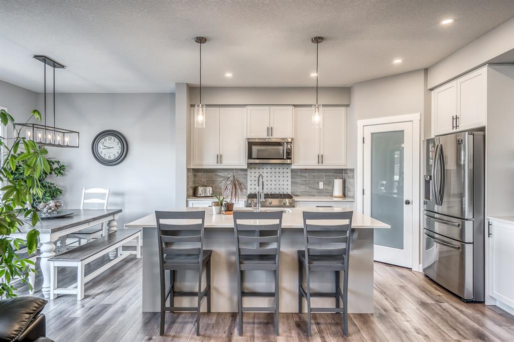 Sheryl Malinowski - eXP Realty | 20 High Ridge Crescent NW, High River, AB T1V 1X7, Canada | Phone: (403) 809-8575