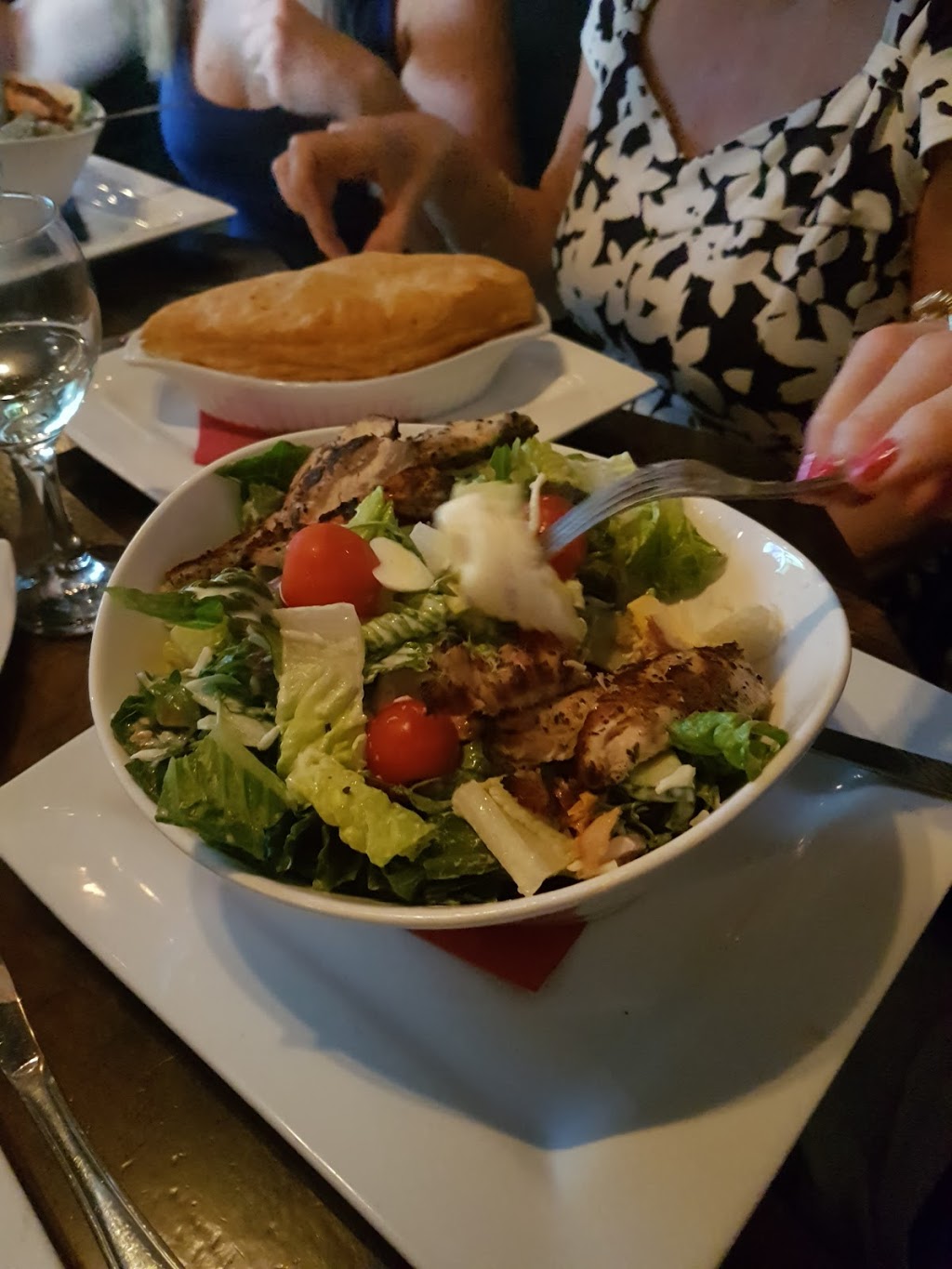 OHales Public House | 118 Holland St E, Bradford, ON L3Z 2B6, Canada | Phone: (905) 775-1099