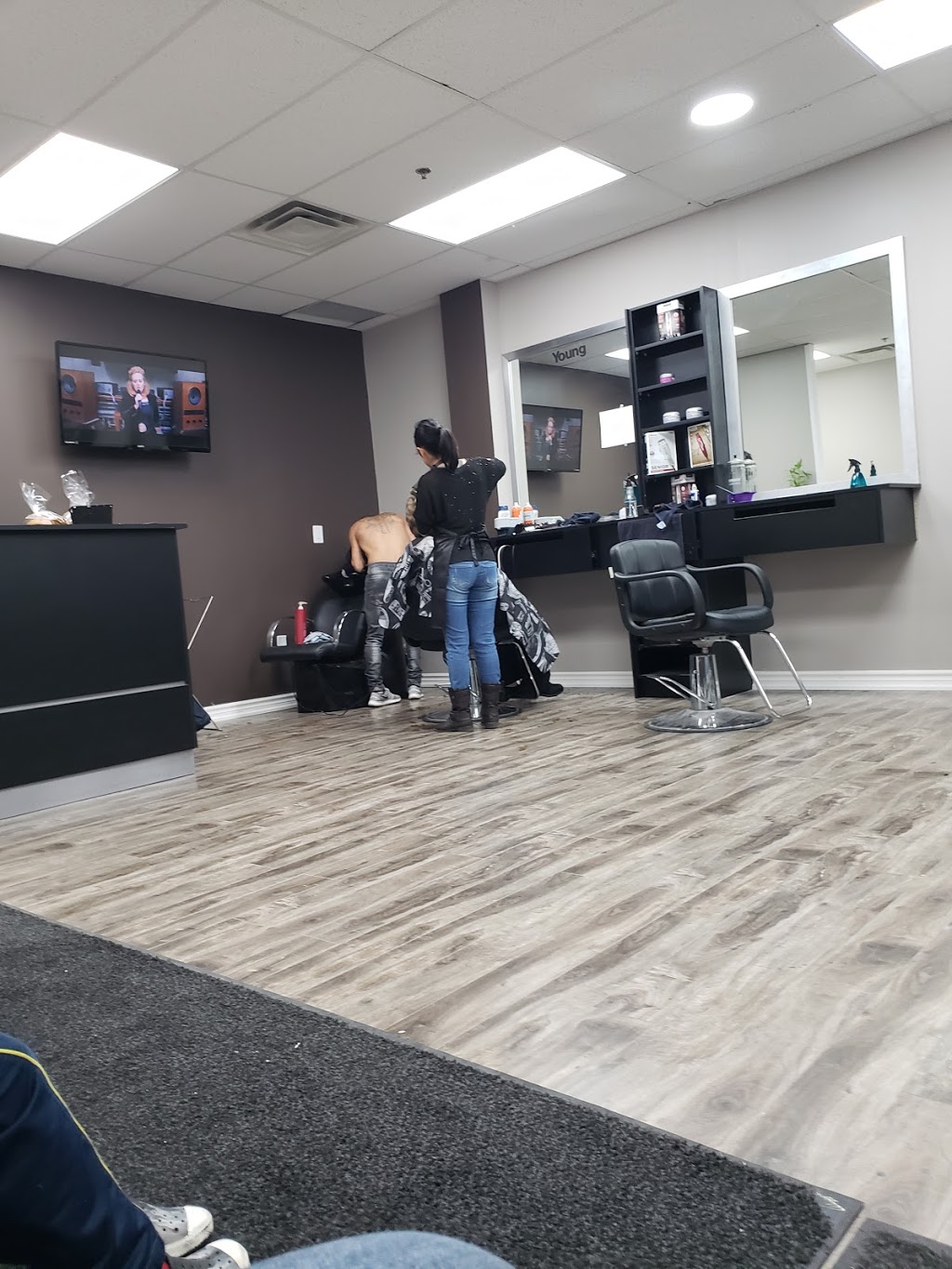 Rowy Barber Shop | hair care | 9587 Weston Rd UNIT 9, Woodbridge, ON L4H 3A5, Canada | 6476209044 OR +1 647-620-9044