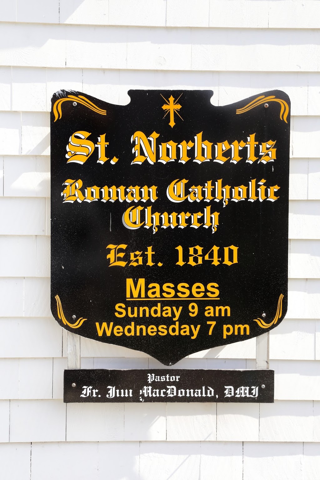 St Norberts Catholic Church | 121 York St, Lunenburg, NS B0J 2C0, Canada | Phone: (902) 634-3061