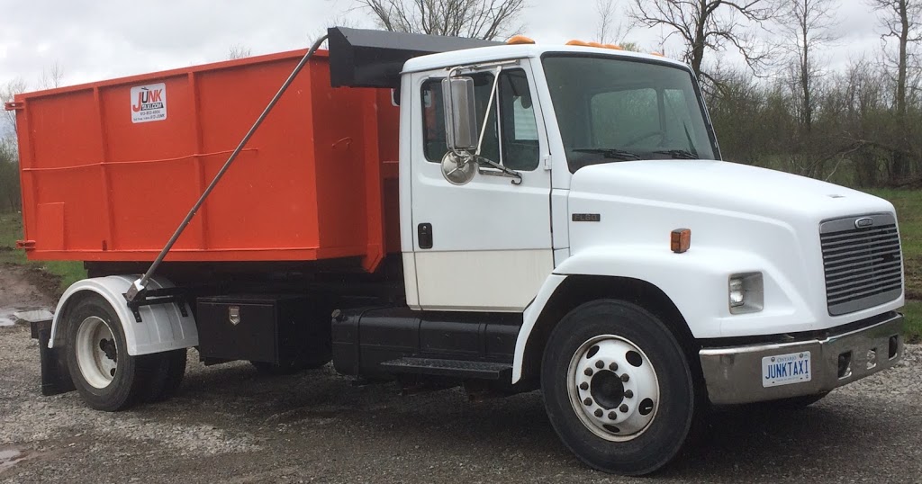 Junk Taxi | 8406 County Rd 21, North Augusta, ON K0G 1R0, Canada | Phone: (613) 802-4004