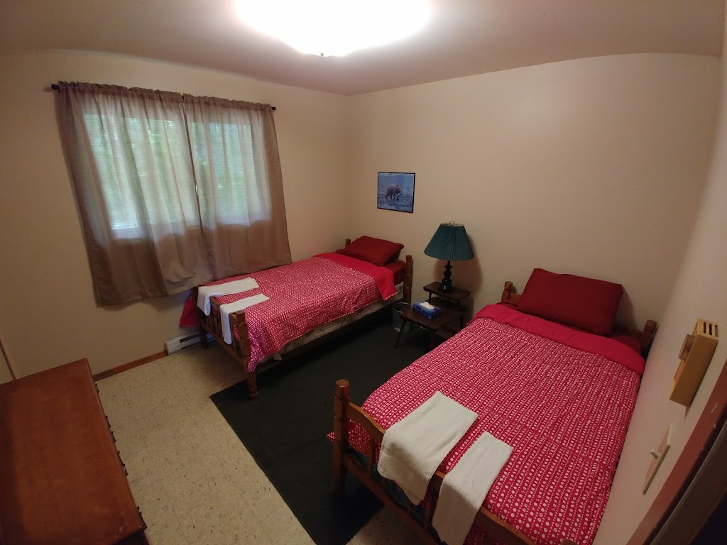 Golf Course Inn | 71B Golf Course Rd, Katrine, ON P0A 1L0, Canada | Phone: (705) 349-8337