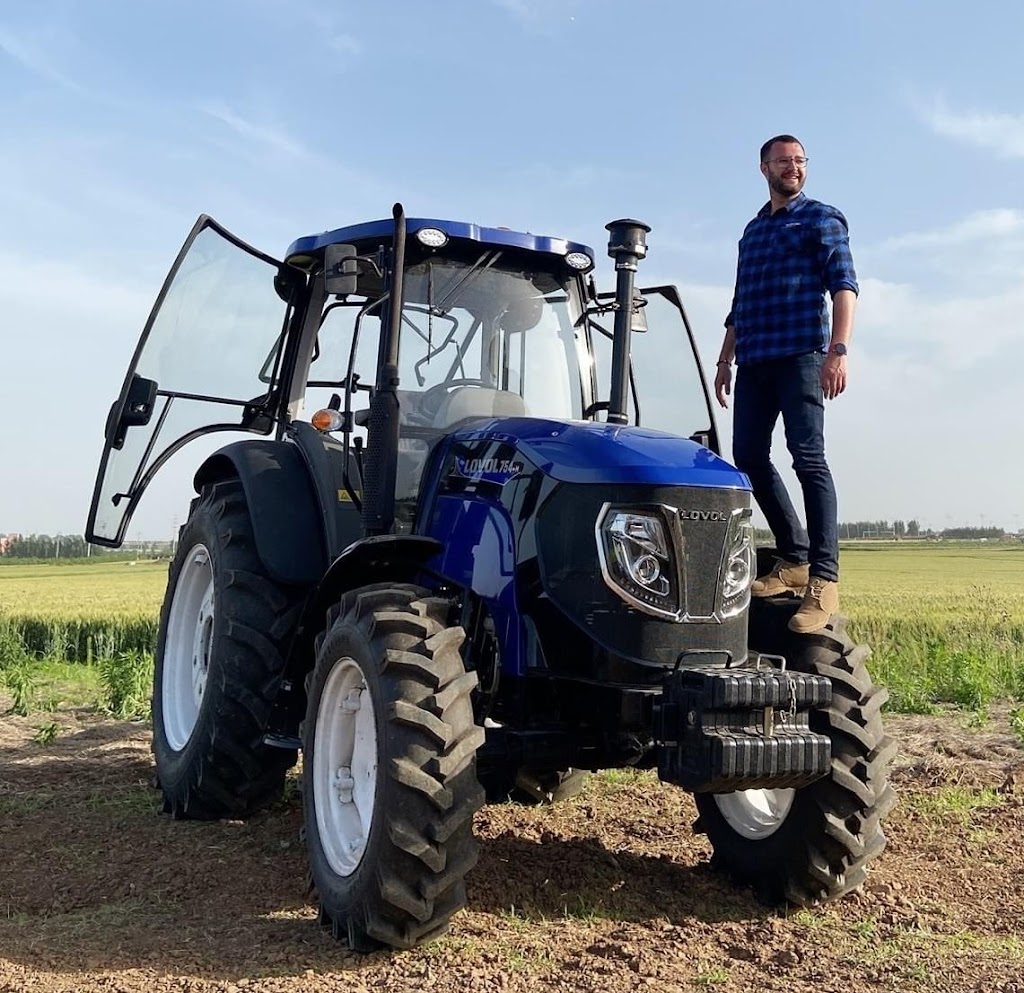 Tracteurs compacts LOVOL - LOVOL Agriculture | 24 Rue Industrielle, Saint-Benoît-Labre, QC G0M 1P0, Canada | Phone: (418) 227-2077
