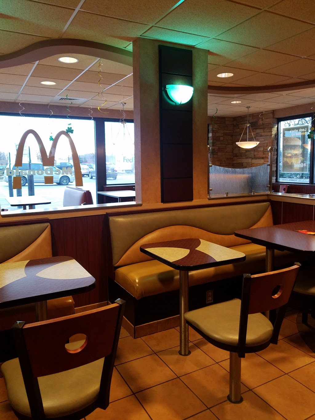 McDonalds | 3120 Niagara Falls Blvd, Amherst, NY 14228, USA | Phone: (716) 213-0014