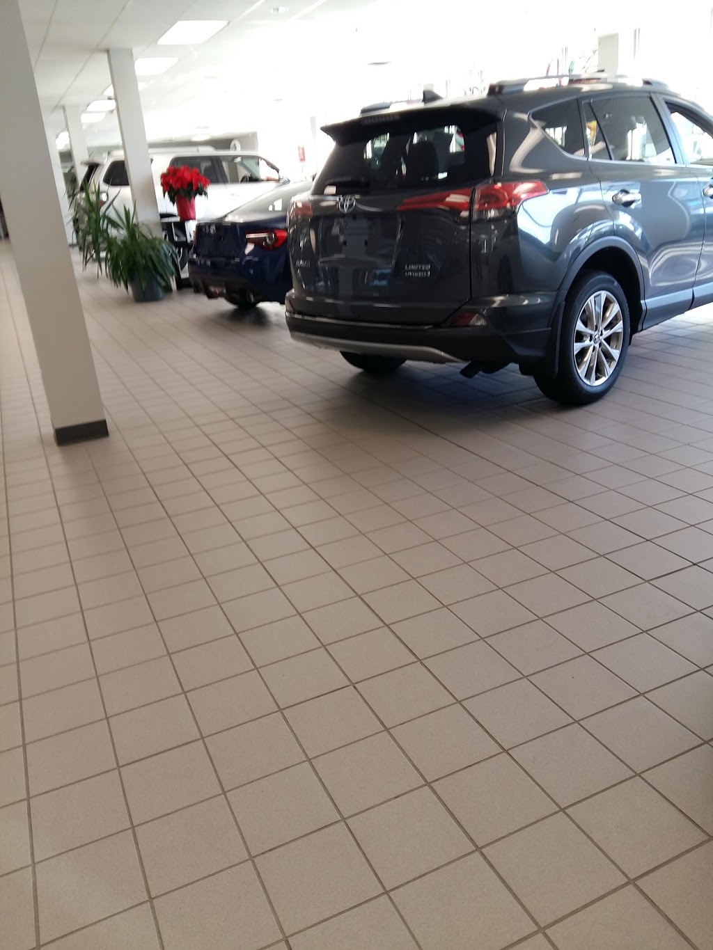 Granville Toyota - Sales Department | 8265 Fraser St, Vancouver, BC V5X 3X9, Canada | Phone: (604) 263-2711