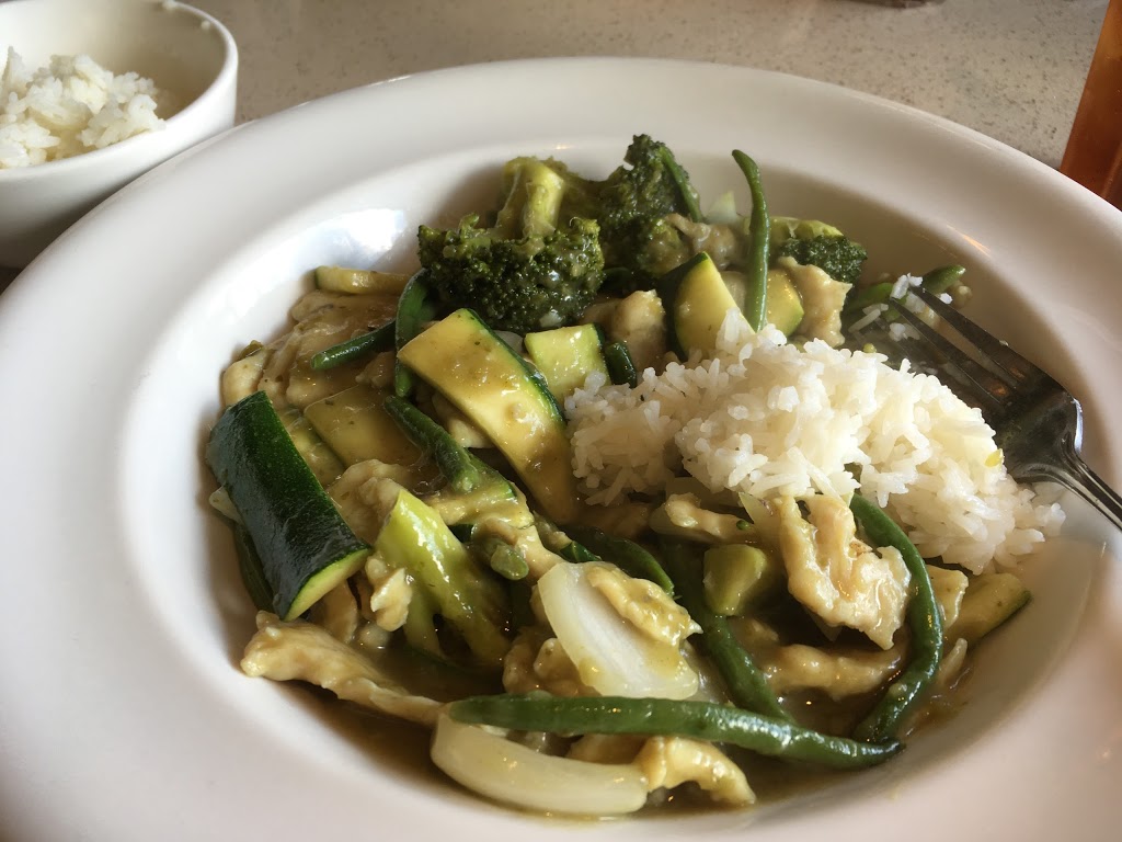 Lemongrass Restaurant | 1300 Garth St #1, Hamilton, ON L9C 4L7, Canada | Phone: (905) 574-3932