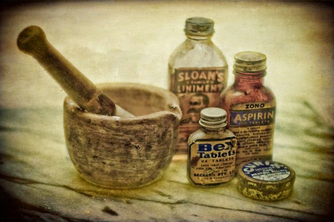 Lisgar Woods Compounding Pharmacy - Mississauga | 6970 Lisgar Dr, Mississauga, ON L5N 8C8, Canada | Phone: (905) 824-5999