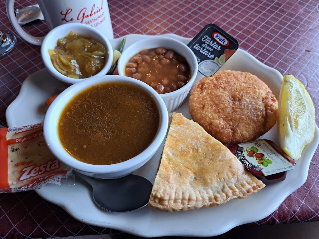 Le Gabriel Restaurant & Lounge | 15424 Main St,, Chéticamp, NS B0E 1H0, Canada | Phone: (902) 224-3685