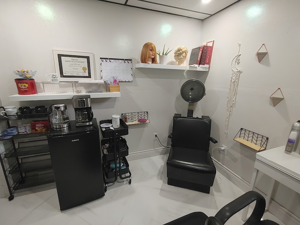 Passionate Styles by Michelle | 26 Parkview Dr, Strathroy, ON N7G 4A2, Canada | Phone: (519) 495-7478