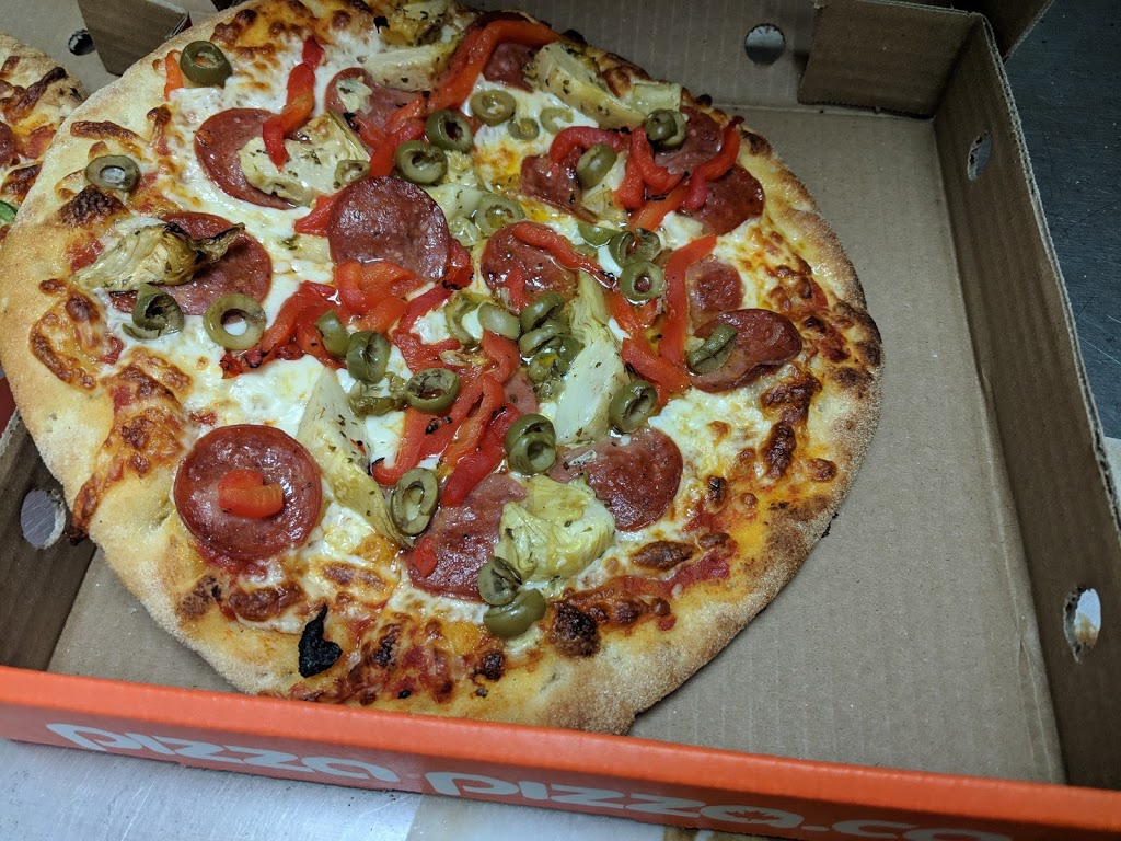 Pizza Pizza | 5602 Tenth Line W #114, Mississauga, ON L5M 7L5, Canada | Phone: (416) 967-1111