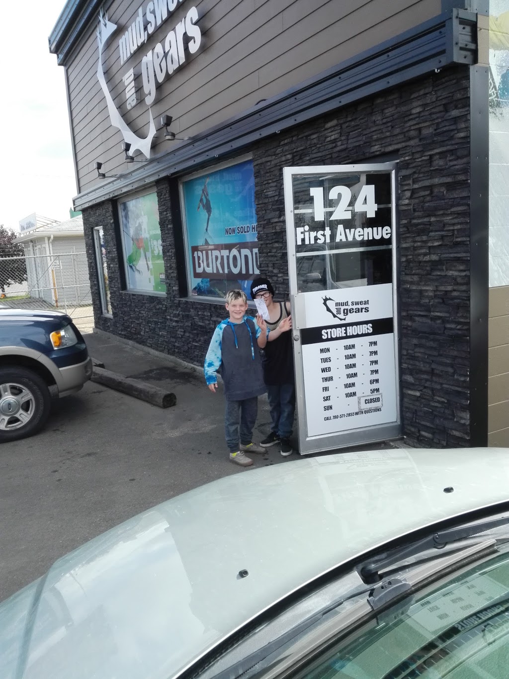 Mud, Sweat & Gears | 124 1 Ave E, Spruce Grove, AB T7X 2H4, Canada | Phone: (780) 571-2855