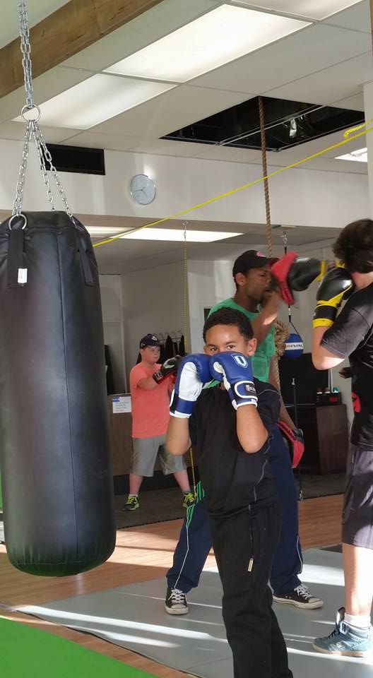 Jamestown Boxing Club | 373 Wilson Rd S, Oshawa, ON L1H 6C6, Canada | Phone: (905) 240-3500