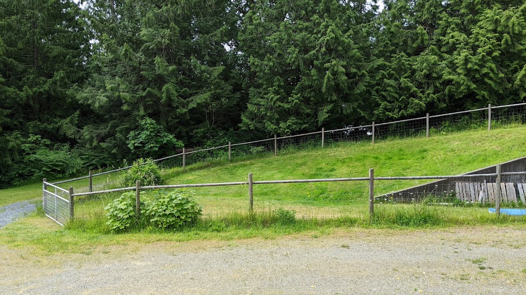 Daves Fencing & Tractor Svc | point of interest | 1240 Chapman Rd, Cobble Hill, BC V0R 1L6, Canada | 2507439089 OR +1 250-743-9089
