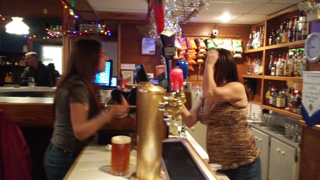 Marysville Pub and Liquor Store | 447 304 St, Kimberley, BC V1A 3H4, Canada | Phone: (250) 427-4202