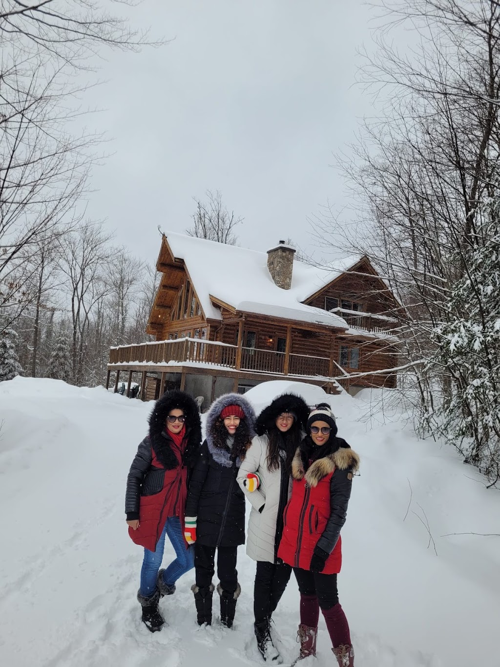 Demian Guard Cabin | 159 Chem. des Pionniers, Labelle, QC J0T 1H0, Canada | Phone: (514) 594-5918